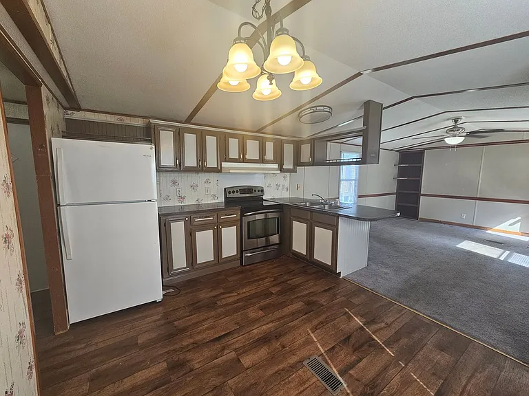 90 Craft Ln — Photo 4