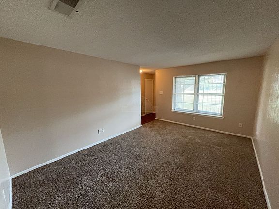 3rd image of 1013 Kathey Dr