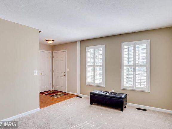 5th image of 4211 Saltburn Ct