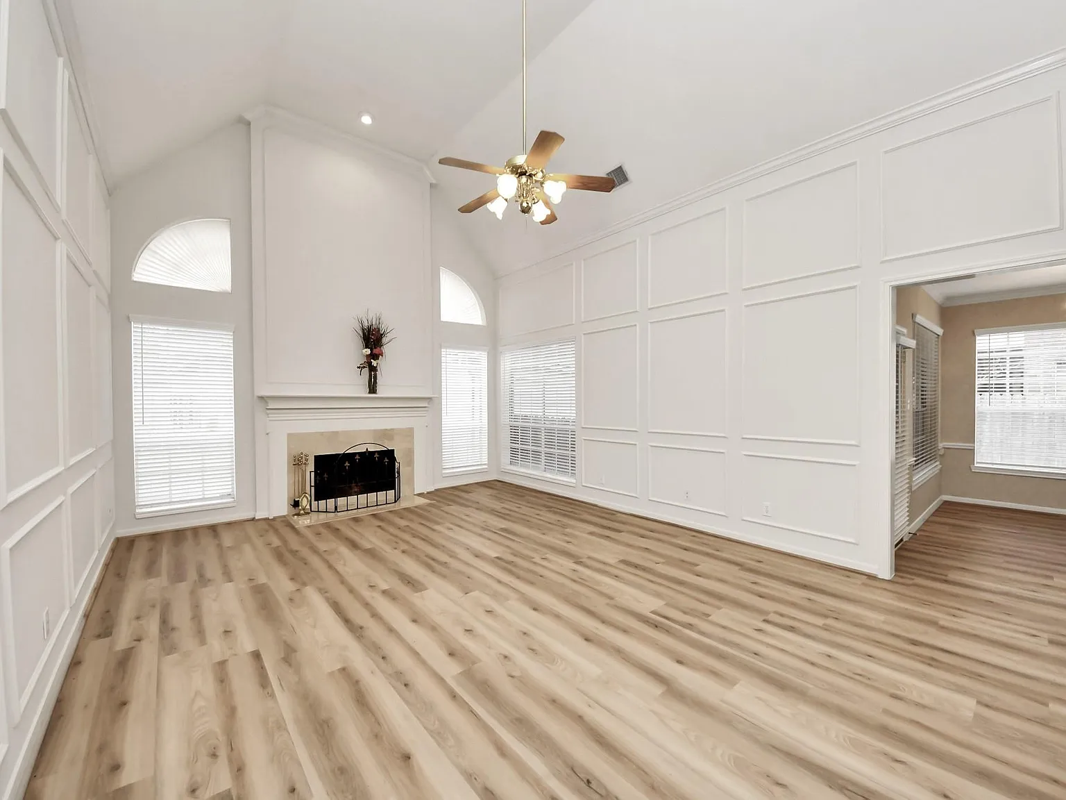 4 bed, 3.5 bath, 3498 sqft, $3,500 — Photo 4
