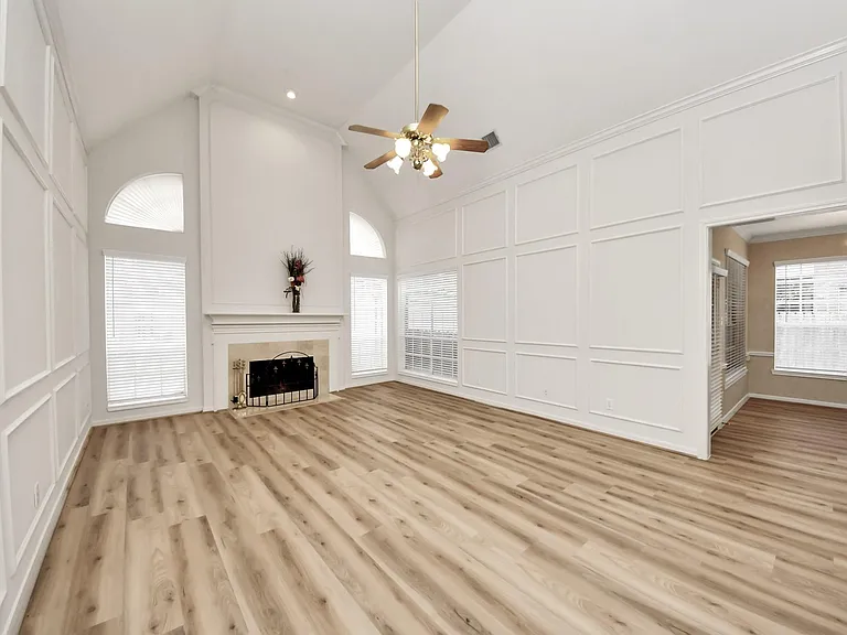 4418 Bermuda Dr — Photo 4