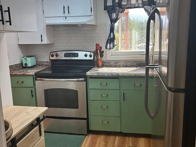 658 Fairbanks St #B6 — Photo 16