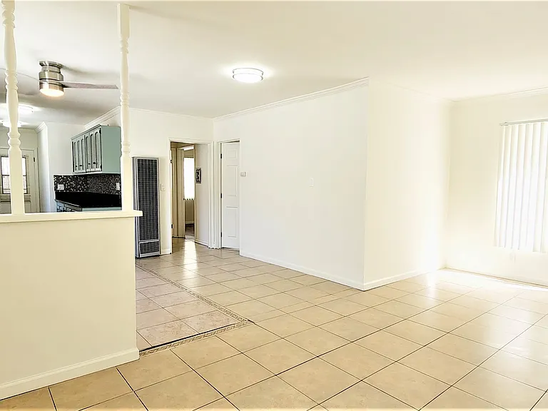 1112 N Columbus Ave #A — Photo 3