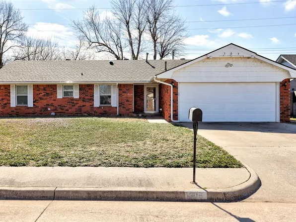 306 Vickie Dr, Yukon, OK 73099