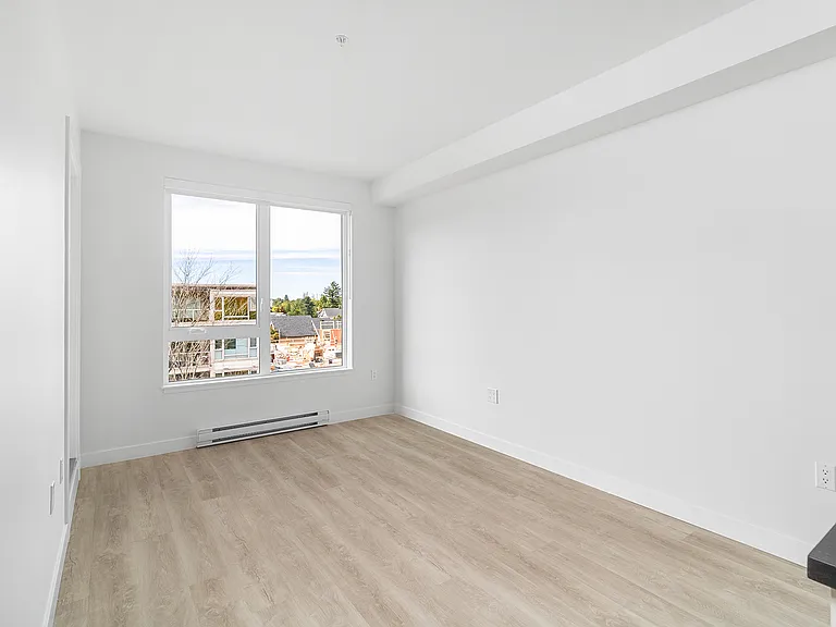 1717 E 13th Ave — Photo 37