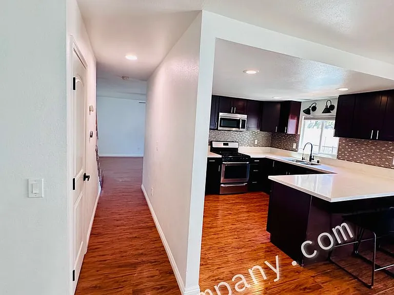 1564 Cavern Point Ct — Photo 41
