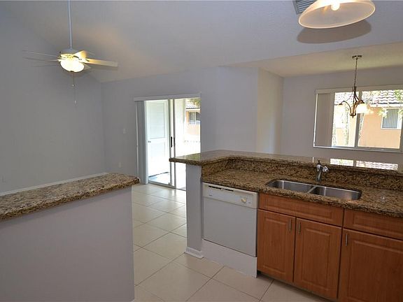 5th image of 832 NW 92nd Avenue #832