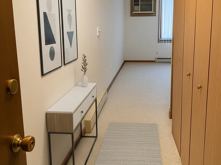 Experience Luxurious Living in the Heart of Kenwood, Baxter - Spacious Apartment — Photo 8
