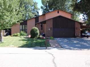 6 Queensbridge Dr, Pueblo, CO 81001