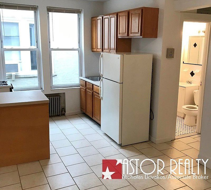 1st image of 3150 32nd St APT 3F