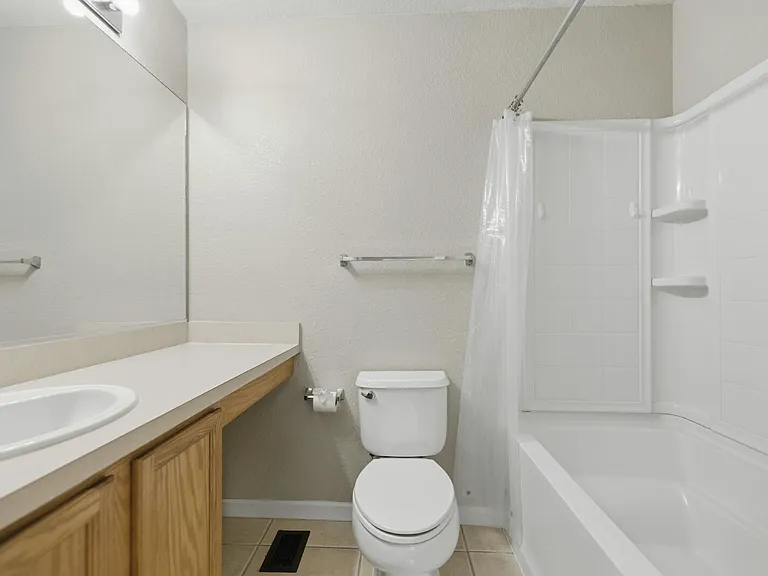 4482 SW 49th Ave — Photo 20