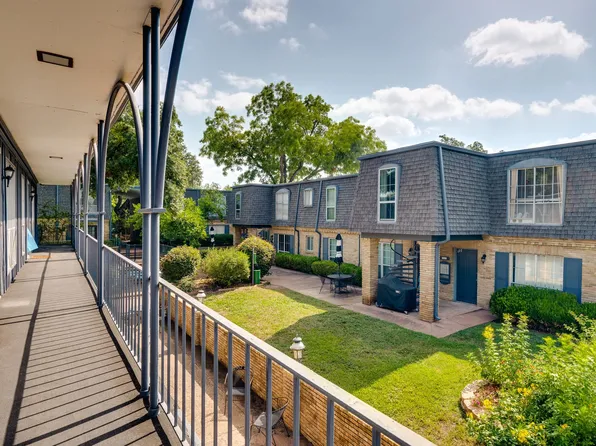 5016 Les Chateaux Dr APT 235, Dallas, TX 75235