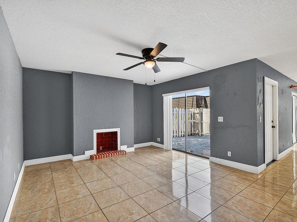 1st image of 320 Woodland Road
