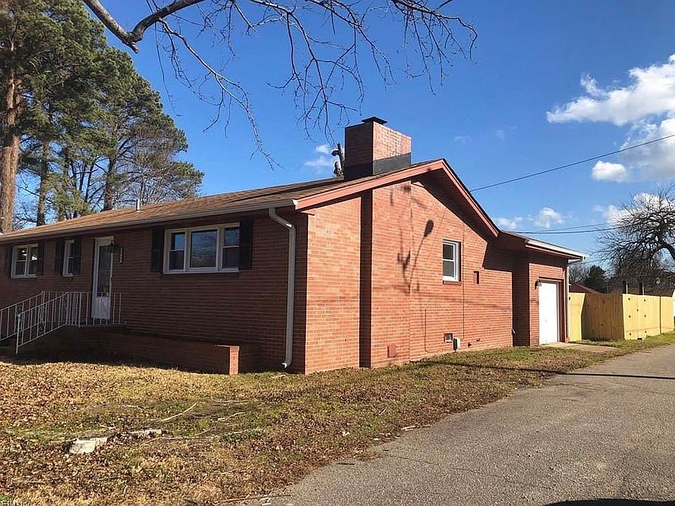 1st image of 9400 Willow Ct