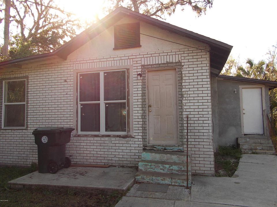 1st image of 711 Kingston Ave