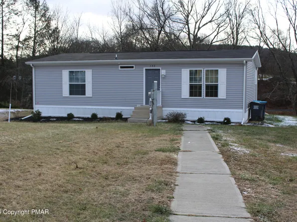 122 Sparrow Ln, East Stroudsburg, PA 18301