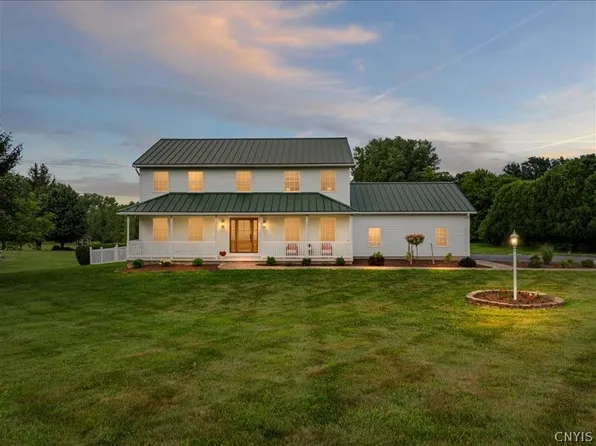 1391 Middle Rd, Oneida, NY 13421