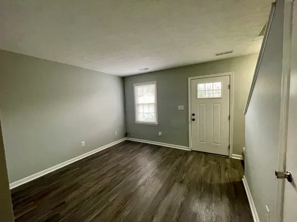 8108 Timberlake Rd APT 114, Lynchburg, VA 24502