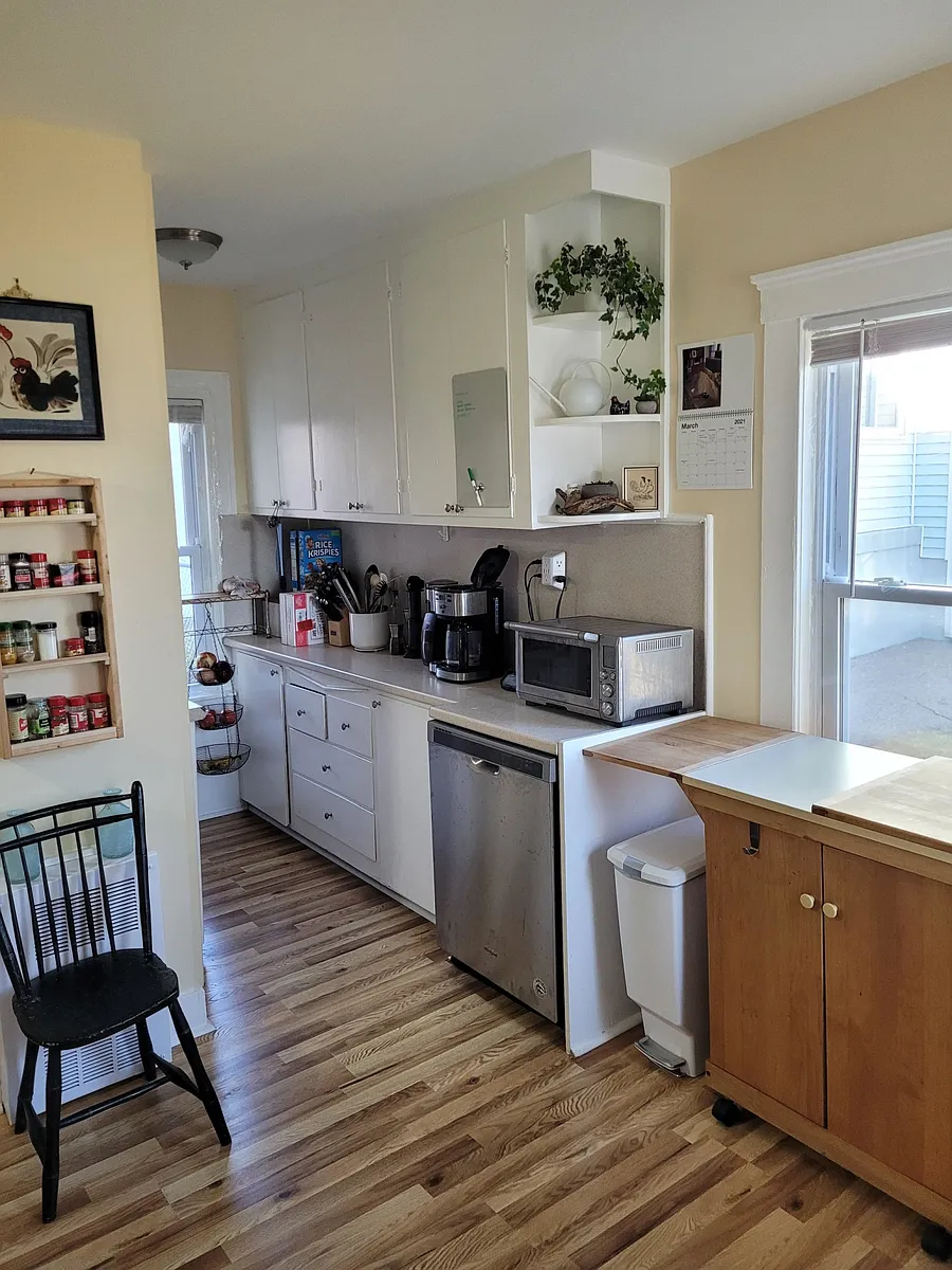 Building Photo - 9 Craigie St #1