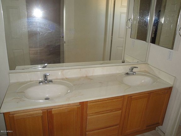 5th image of 234 N 103rd Cir
