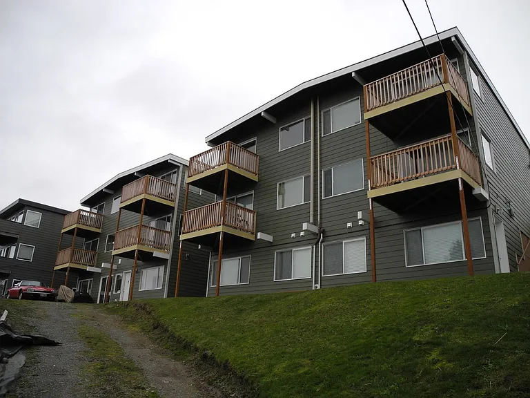 3405 14th Ave W #3 — Photo 3