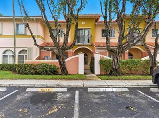 1407 S Santa Catalina Cir, Pompano Beach, FL 33068