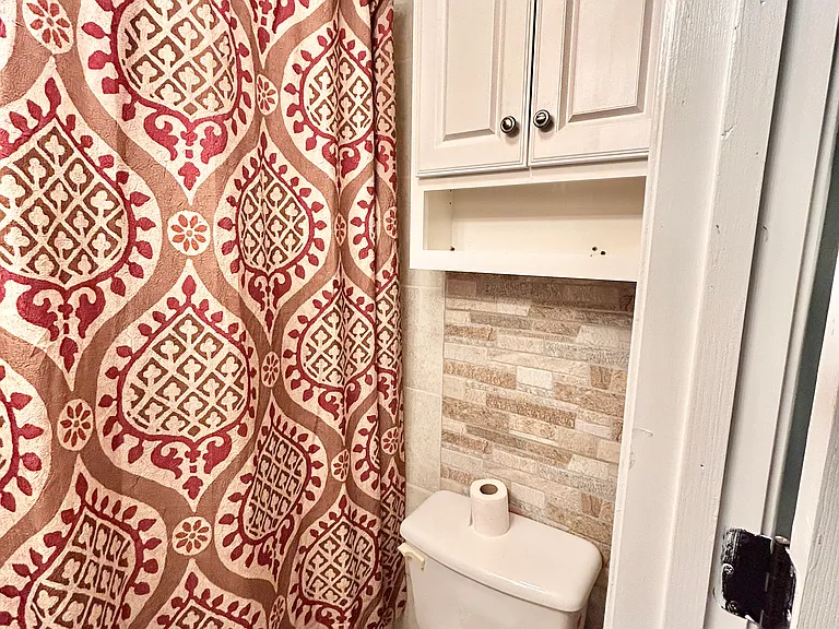 1358 Piper Way — Photo 14