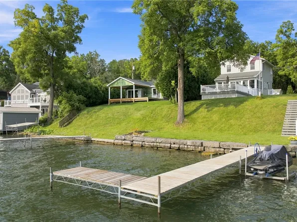 3883 Bull Farm Rd, Seneca Falls, NY 13148