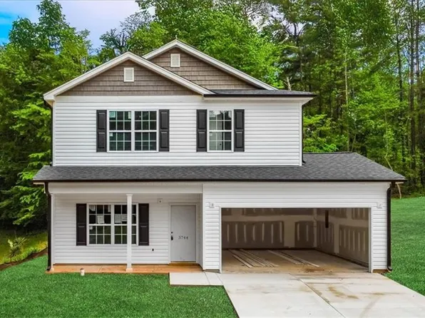 3744 Chickamauga Dr, Winston Salem, NC 27106