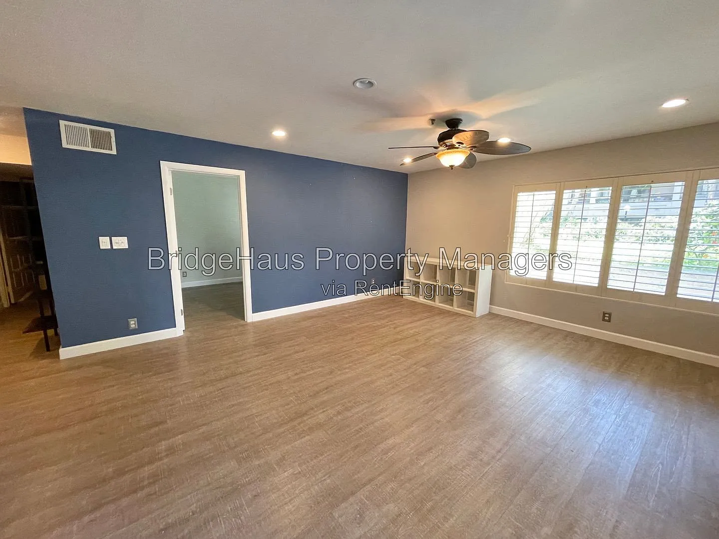 2 bed, 2.0 bath, 1118 sqft, $3,200 — Photo 4