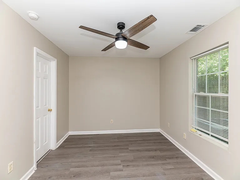 1491 Campus St — Photo 14
