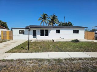 6151 SW 39th St, Davie, FL 33314