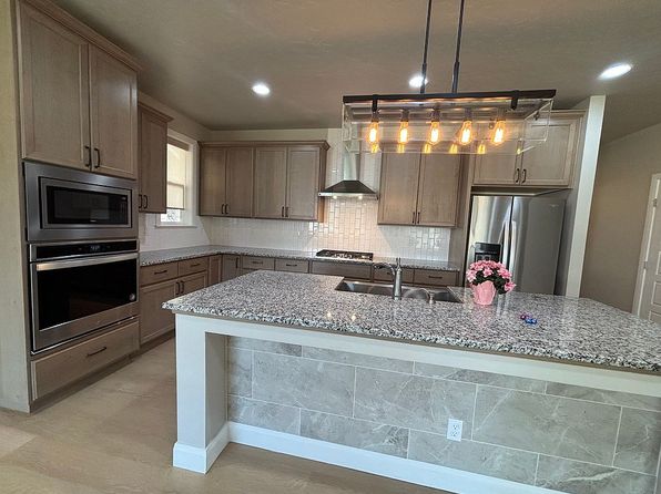 5773 W Riva Capri St