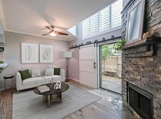 2125 Augusta Dr APT 9, Houston, TX 77057