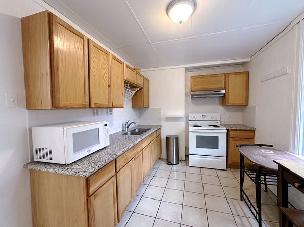 5703 Jackson St APT 2