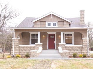618 Maple Ln, New Albany, IN 47150
