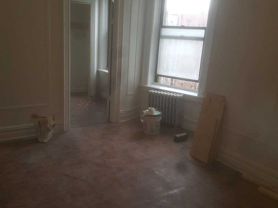 2nd image of 3244 3rd Ave Frnt 2