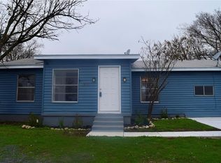 1509 Skyline Dr, River Oaks, TX 76114