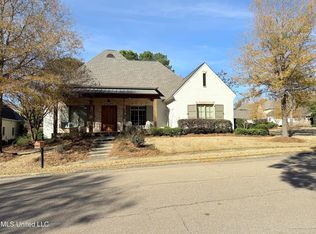 125 Vinca Dr, Madison, MS 39110