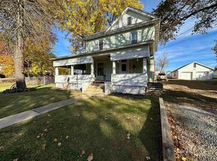 214 Jackson St, Kingwood, WV