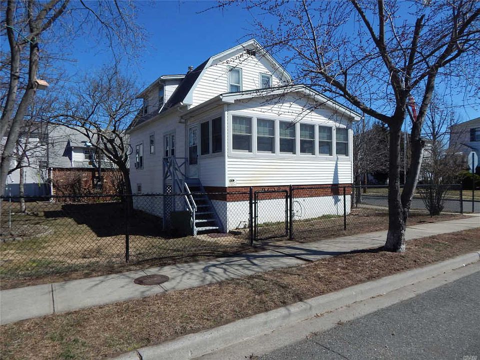 1st image of 50 Williamson St