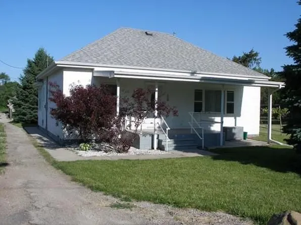 318 Korter Ave, Oglesby, IL 61348