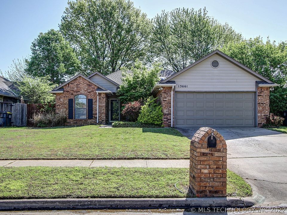 1st image of 13661 S Oak Pl
