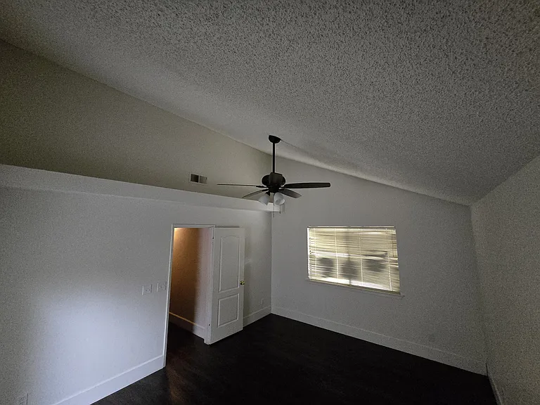 1888 E Deyoung Dr — Photo 16