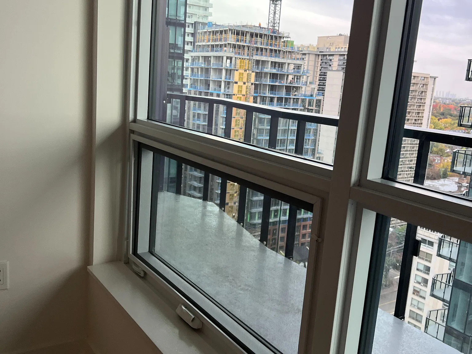 1 bed, $2,200 — Photo 2