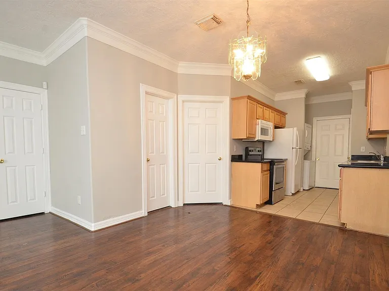 11045 Landswalk Dr #115 — Photo 18