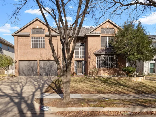 5229 Fort Concho Dr, Fort Worth, TX 76137