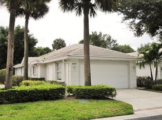 8306 Old Forest Rd, Palm Beach Gardens, FL 33410