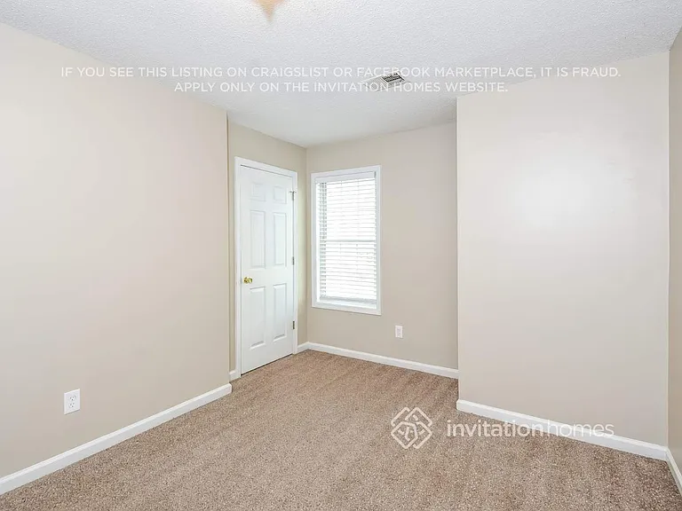 940 Twin Brook Ct — Photo 12