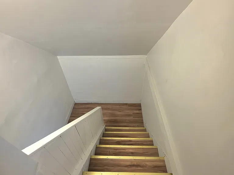 128 Davey St #2 — Photo 9